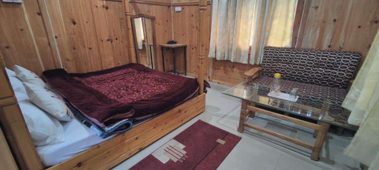 Kalindi Nature Resort Lakhamandal Myani Eksteriør billede
